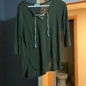 Green high low shirt